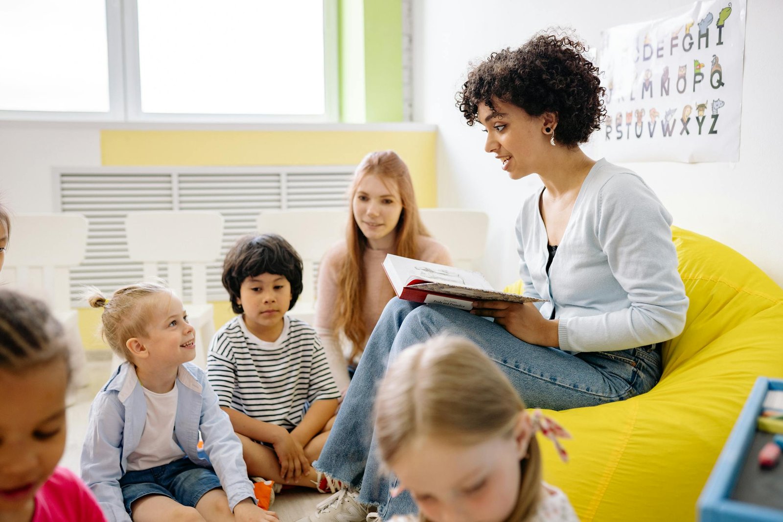 Students learning together in a tutoring session